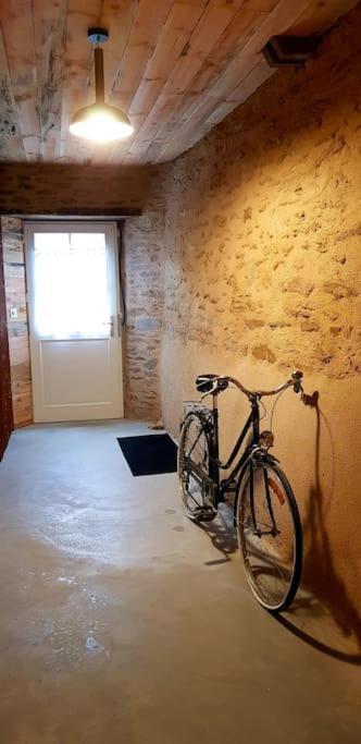 Studio Cosy, Centre Historique Malestroit Apartment Ngoại thất bức ảnh